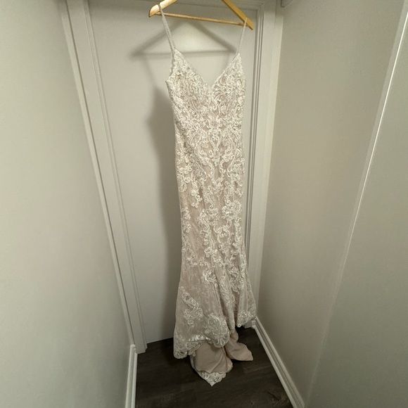 Sophia Tolli Charlee Y11967F Brand New Unworn Unaltered Wedding Dress - Picture 6 of 7